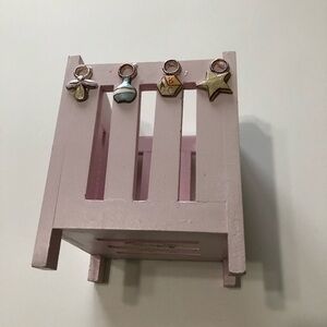 Baby crib wooden decoration